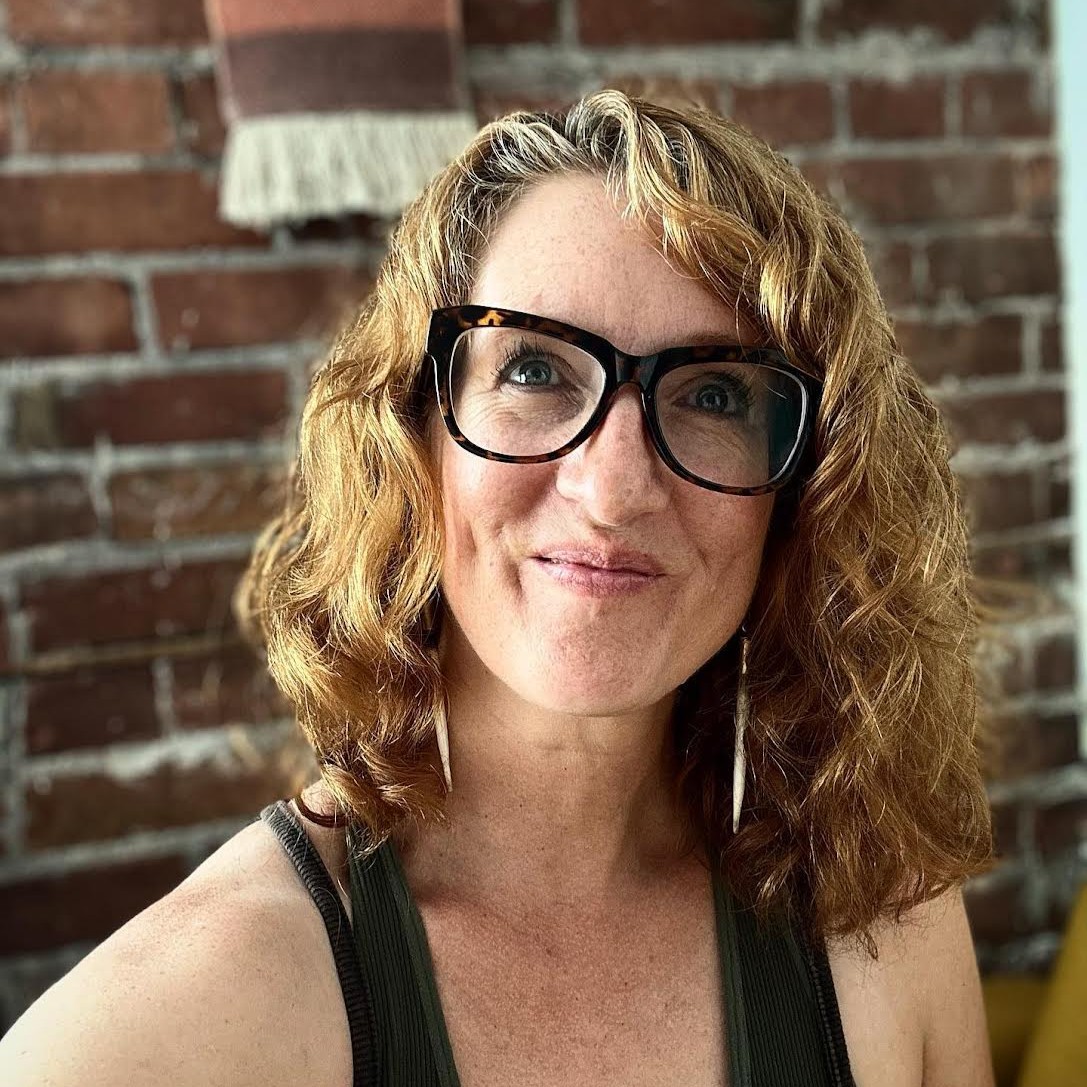 Amy Sparks Headshot